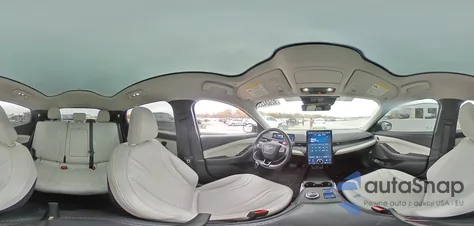 2021 Ford Mustang Mach-E Premium z USA, uszkodzony, nr VIN 3FMTK3RM3MMA56866